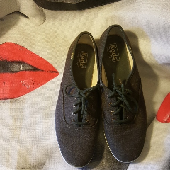 Keds Shoes - Keds Tennis ❤❤